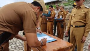 Tak Main-main, Akhirnya Semua Kepala OPD Tanda Tangani Pakta Integritas, Basiran: Tak Siap, Beri Sanksi