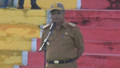 Pimpin Apel Gabungan, Sekda Buton Ingatkan ASN Kerja Profesional